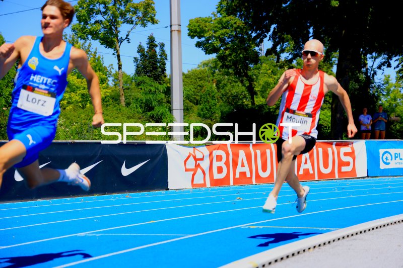 Johannes Lorz (#31) und Noé Moulin (#323) beim 400m-Lauf in Mannheim
