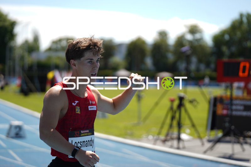Markus Locsmandy (#371) beim 400m-Lauf bei der Bauhaus Junioren-Gala