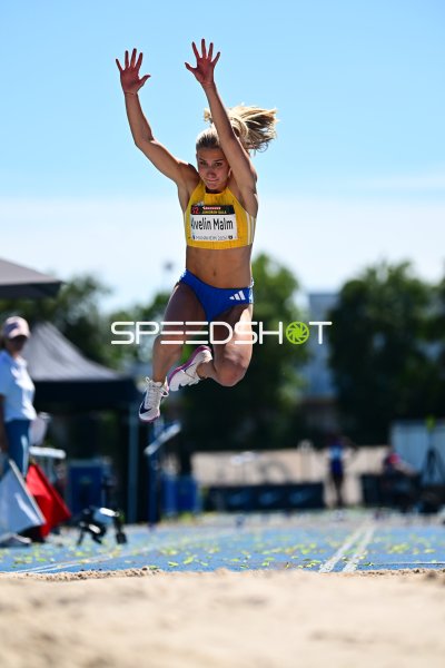 Ella Alvelin Malm (Sweden) beim Weitsprung in Mannheim