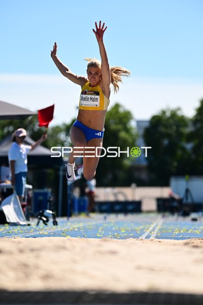 Ella Alvelin Malm (Sweden) beim Weitsprung in Mannheim