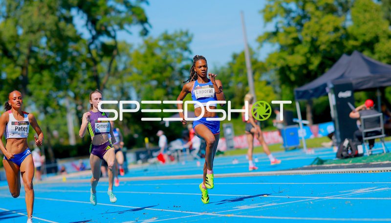Shade Laporal (#162) führt das 400m-Rennen im Michael-Hoffmann-Stadion Mannheim