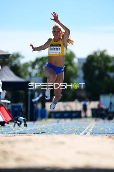 Ella Alvelin Malm (Sweden) beim Weitsprung in Mannheim