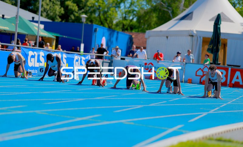 Startphase eines Sprintlaufs im Michael-Hoffmann-Stadion Mannheim