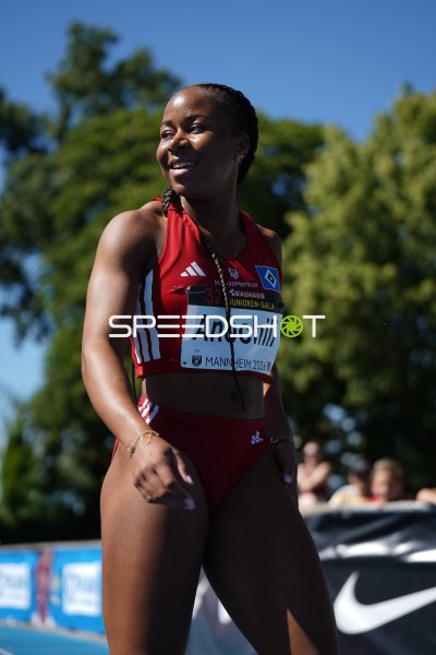 Anochili Lena (#77) bei der Junioren-Gala Mannheim 2026