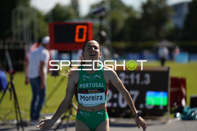 Mariana Moreira (#285) nach dem 800m-Lauf beim Bauhaus Junioren-Gala Mannheim 2026