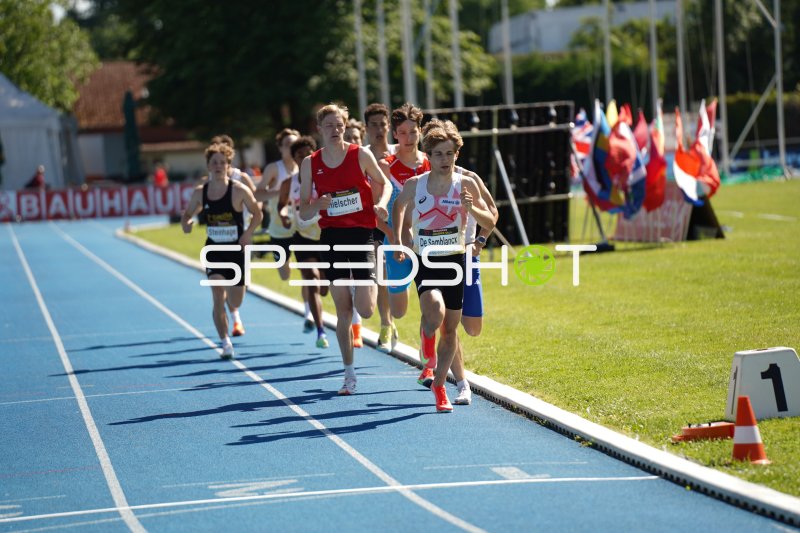 Theo Hielscher beim 800m-Lauf im Michael-Hoffmann-Stadion Mannheim