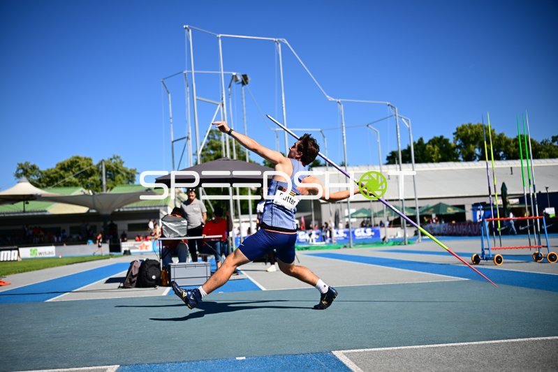 Tom Rutter (#210) beim Speerwurf im Michael-Hoffmann-Stadion Mannheim