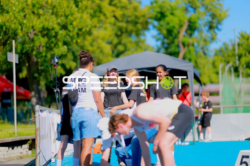 MTG Mannheim Athletinnen bei Leichtathletik-Wettkampf in Mannheim