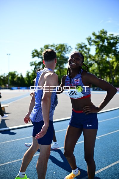 Athletin (#32) aus Great Britain beim Bauhaus Junioren-Gala in Mannheim