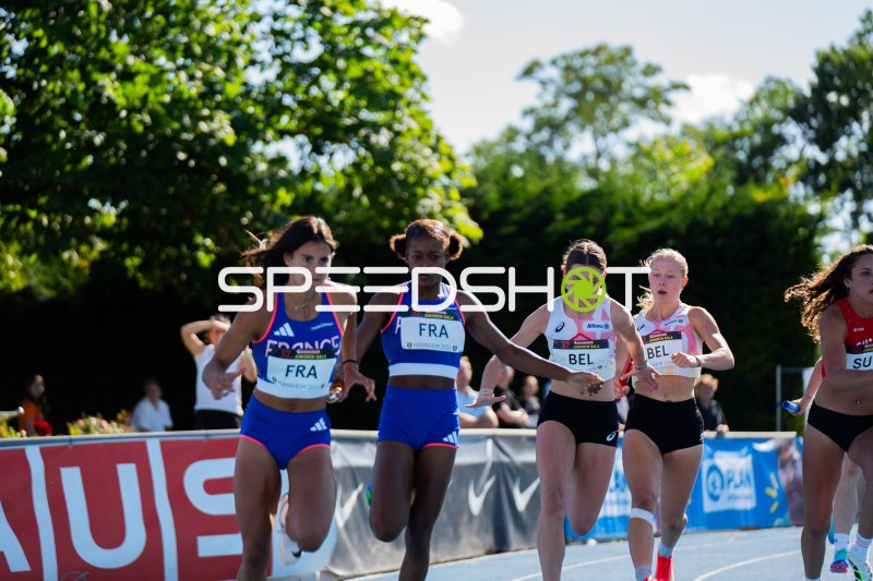 Paola Valognes (Frankreich) im 4x100m-Staffellauf beim Mannheim Juniors Gala