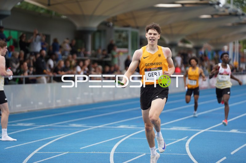 GER I beim 4x400m-Staffellauf beim 32. Bauhaus Junioren-Gala Mannheim