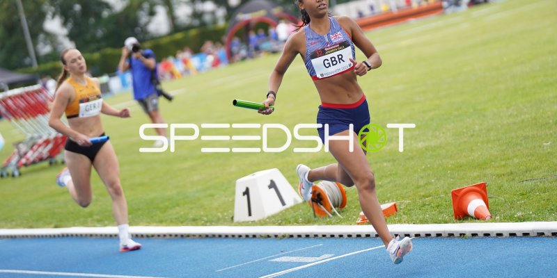Great Britain (#32) im 4x400m-Staffellauf beim Junioren-Gala Mannheim