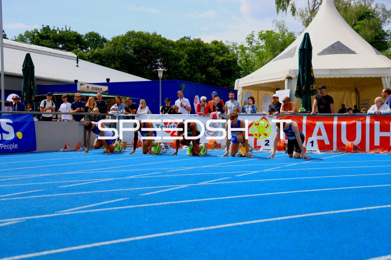 Startaufstellung im Sprint beim Leichtathletik-Meeting in Mannheim