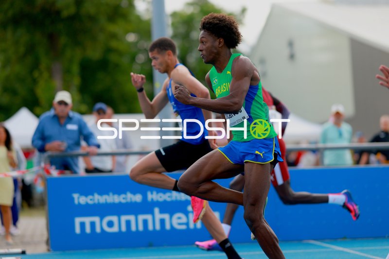 Adolfo Alvarez beim Sprint im Michael-Hoffmann-Stadion Mannheim