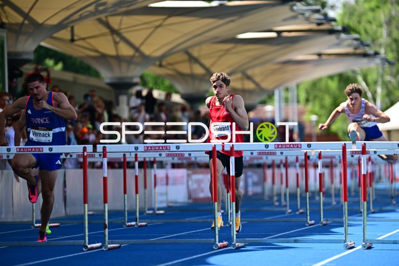 Marc Leonard Hildebrand beim 110m-Hürdenlauf in Mannheim