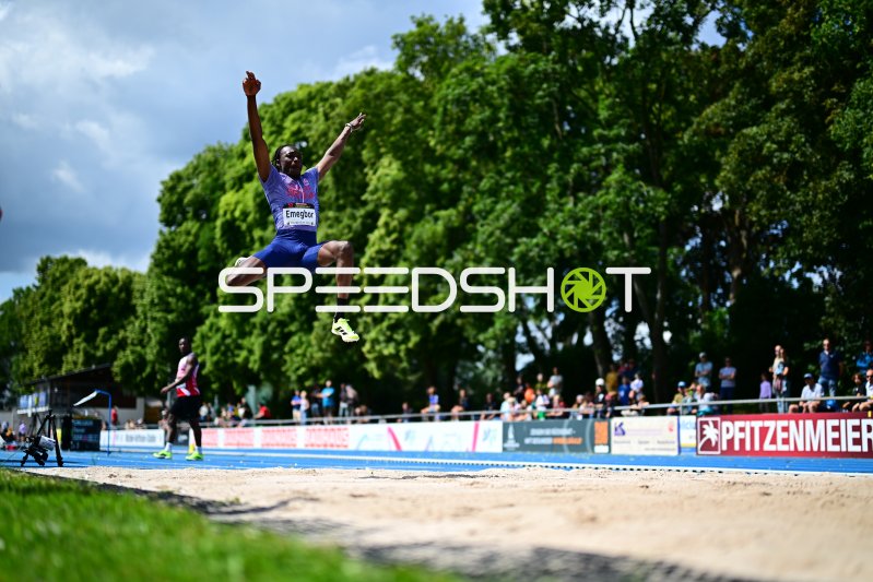 Daniel Emegbor (Great Britain) beim Weitsprung im Michael-Hoffmann-Stadion Mannheim