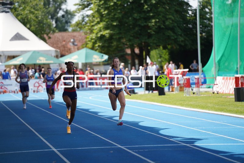 4x400m-Staffel: Scotland und Great Britain im Wettkampf in Mannheim