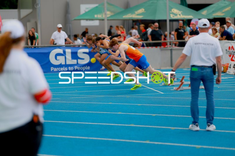 Startmoment eines Sprints im Michael-Hoffmann-Stadion Mannheim
