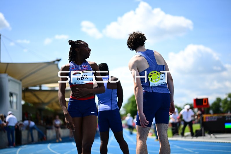 James Arminio (#178) und Great-Britain-Athletin vor dem Start beim Bauhaus Junioren-Gala Mannheim