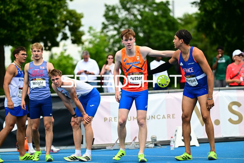 Jim Putter, Toby Wright und Lukáš Koptík nach dem 110m-Hürden-Lauf in Mannheim