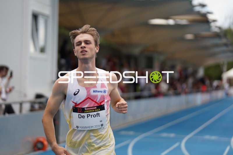 Jari De Proft (#98) beim Sprint im Michael-Hoffmann-Stadion Mannheim