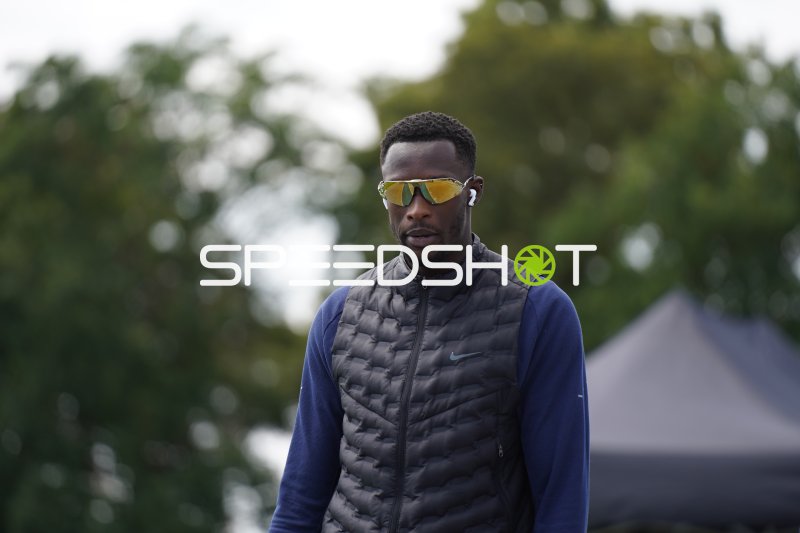 Athlet mit Sonnenbrille beim Leichtathletik-Meeting in Mannheim