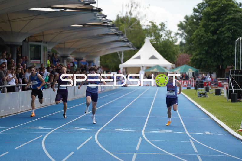 James Arminio (#178) und Ethan Heggarty (#487) im 200m-Sprint in Mannheim