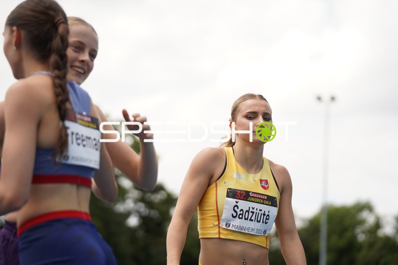 Zoé Cilliers und Ieva Šadžiūtė (#240) bei der Bauhaus Junioren-Gala Mannheim 2026