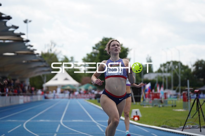 Sophie Thomas (Great Britain) beim Sprint im Michael-Hoffmann-Stadion Mannheim