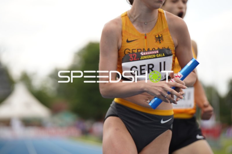 Deutschland GER II beim 4x100m-Staffellauf bei der 32. Junioren-Gala Mannheim