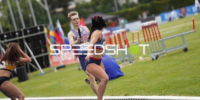 Great Britain beim 4x100m-Staffelwechsel im Michael-Hoffmann-Stadion Mannheim