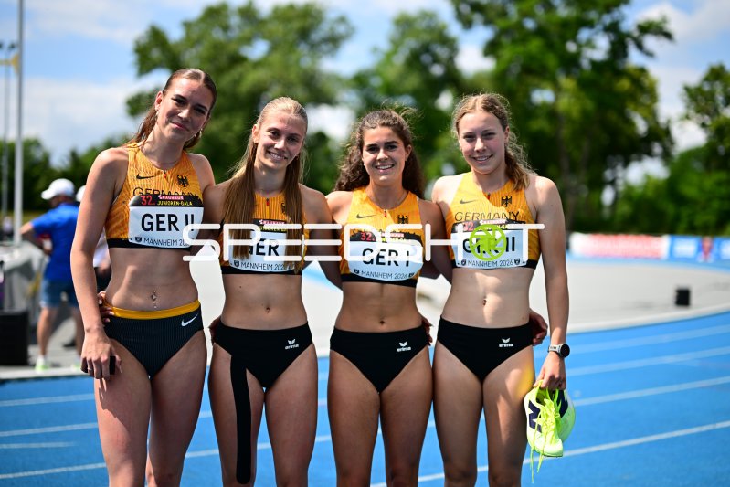 Deutsche Staffelteams GER I und GER II bei der 32. Junioren-Gala Mannheim