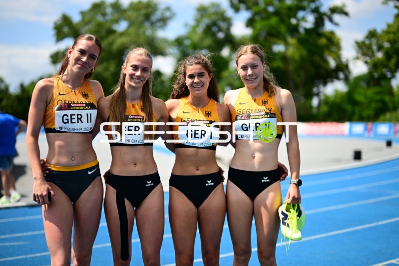 Deutsche Staffelteams GER I und GER II bei der 32. Junioren-Gala Mannheim