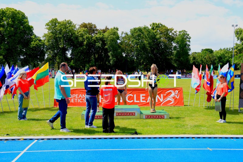 Siegerehrung bei European Athletics im Michael-Hoffmann-Stadion Mannheim