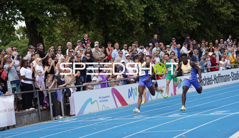Sprintduell im Michael-Hoffmann-Stadion Mannheim vor vollem Publikum