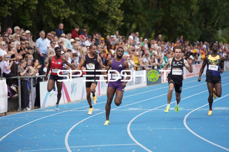 Lucas Ansah-Peprah (#79) beim Sprint im Michael-Hoffmann-Stadion Mannheim