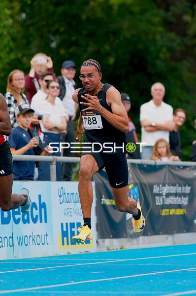 Athlet #788 beim Sprint bei der 32. Bauhaus Juniorengala Mannheim
