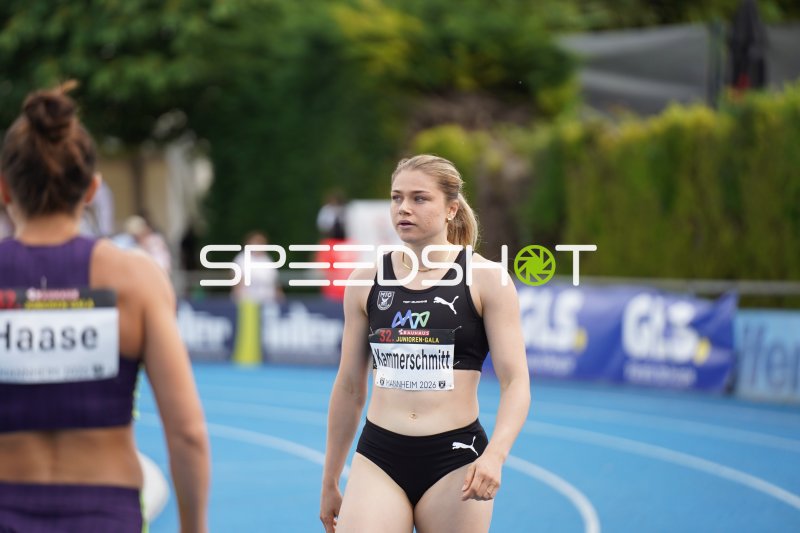 Sina Kammerschmitt (#8) bei der Junioren-Gala Mannheim 2026