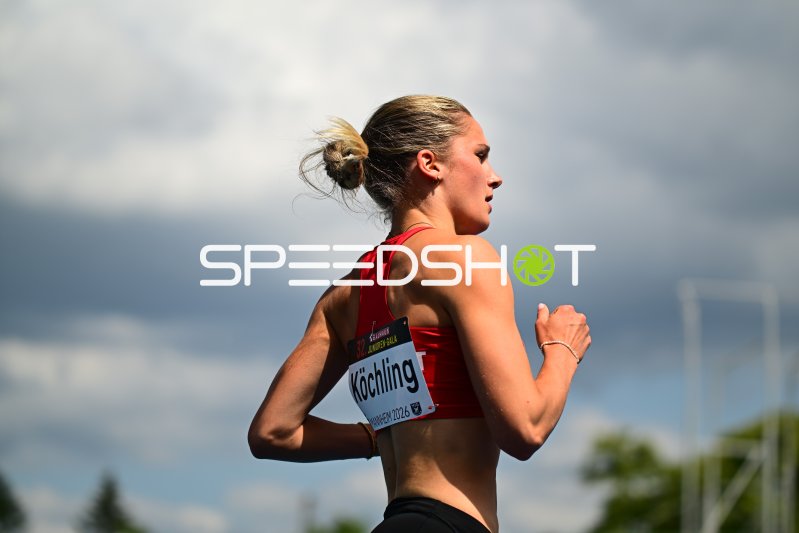 Finja Köchling beim Sprint im Michael-Hoffmann-Stadion Mannheim