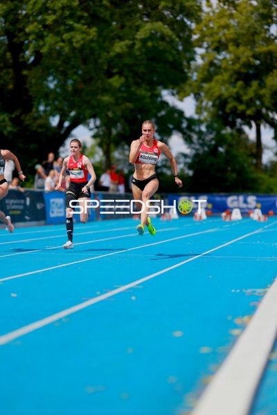 Finja Köchling beim Sprint im Michael-Hoffmann-Stadion Mannheim
