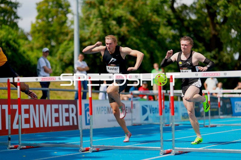 Timme Koster (#258) beim 400m-Hürdenlauf im Michael-Hoffmann-Stadion Mannheim