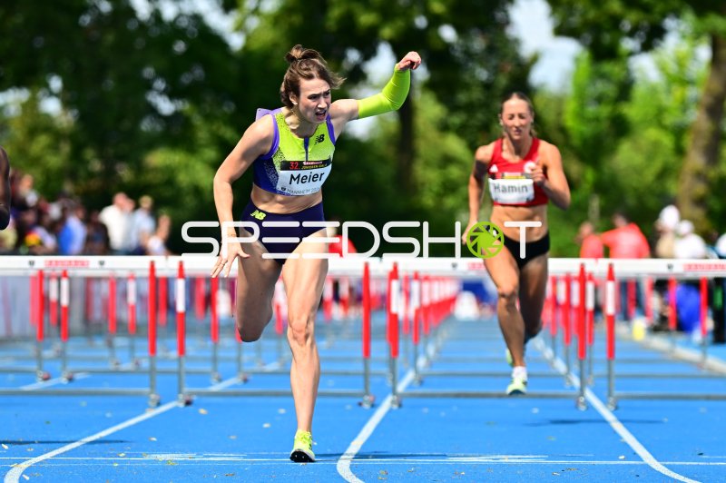 Marlene Meier und Sara Hamin im 10-Hürden-Sprint beim Junioren-Gala Mannheim