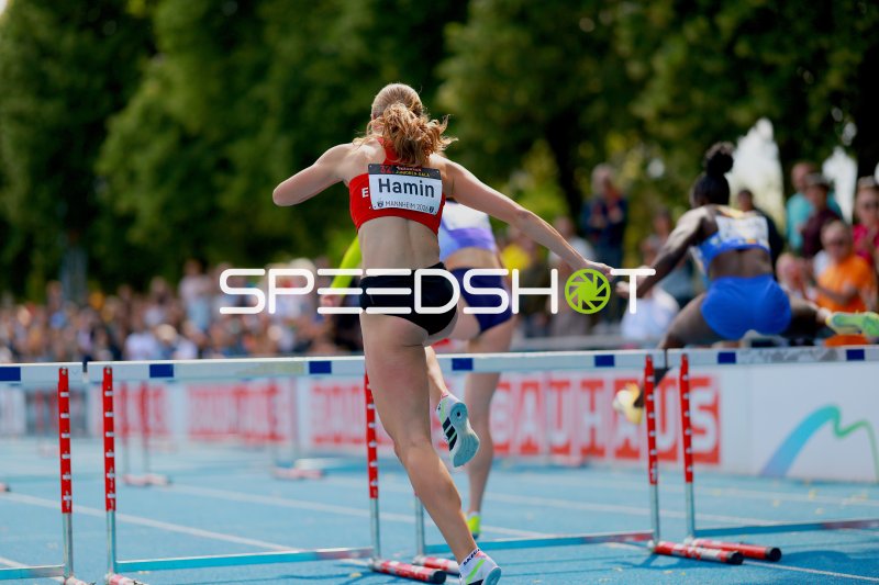 Sara Hamin (#53) beim 10-Hürden-Lauf in Mannheim