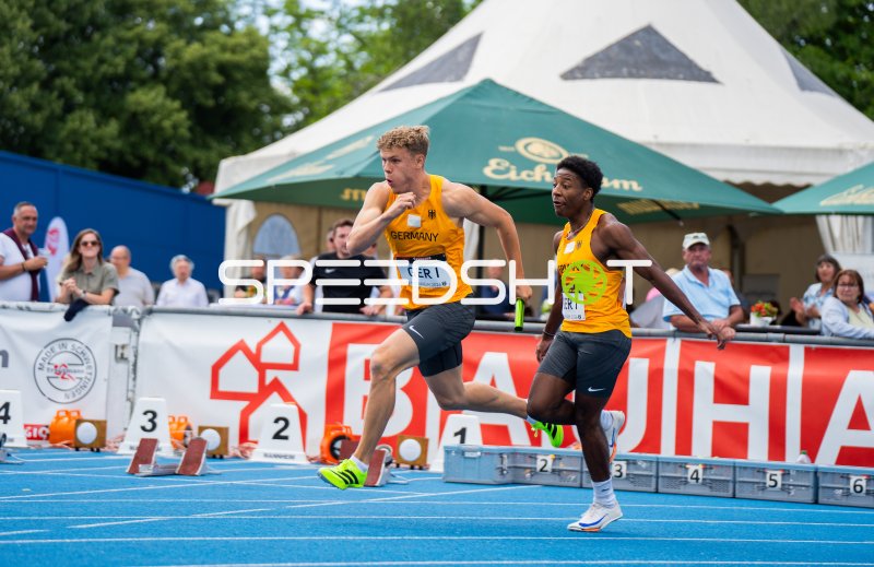 Jakob Kemminer beim 4x100m-Staffellauf für Germany I in Mannheim