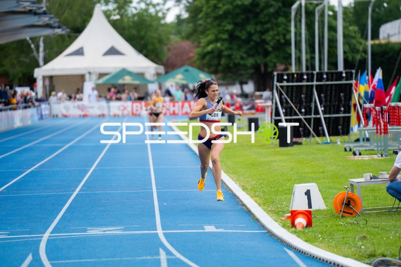 Great Britain Athletin beim 4x100m-Staffellauf im Michael-Hoffmann-Stadion Mannheim