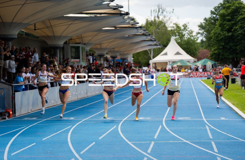 Thea Parnis Coleiro und Lily Bradley im 200m-Sprint in Mannheim