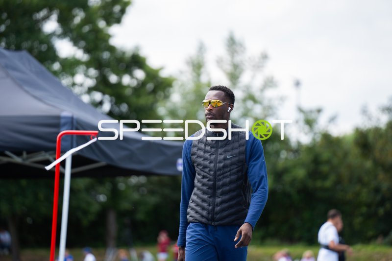 Athlet im Aufwärmen beim Leichtathletik-Meeting in Mannheim