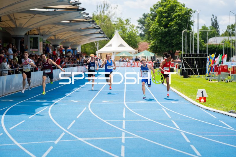 Sprintfinale im Michael-Hoffmann-Stadion Mannheim – Roberts Kapša (#230) im 100m-Lauf