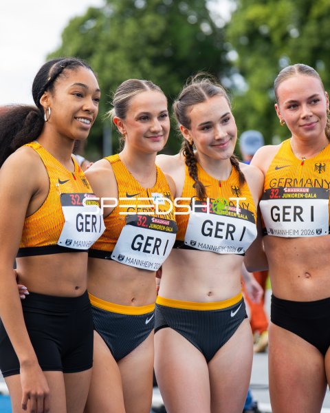 Deutsche Staffel GER I bei der 32. Junioren-Gala in Mannheim