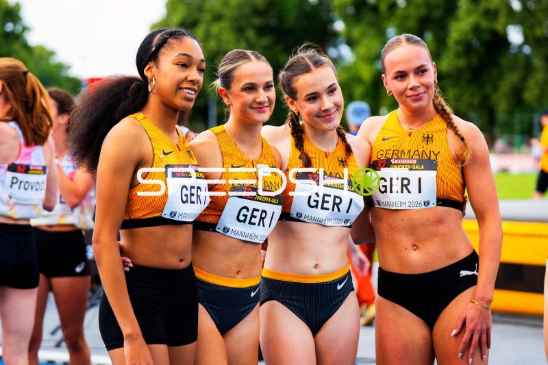 Deutsche Staffel GER I bei der 32. Junioren-Gala in Mannheim